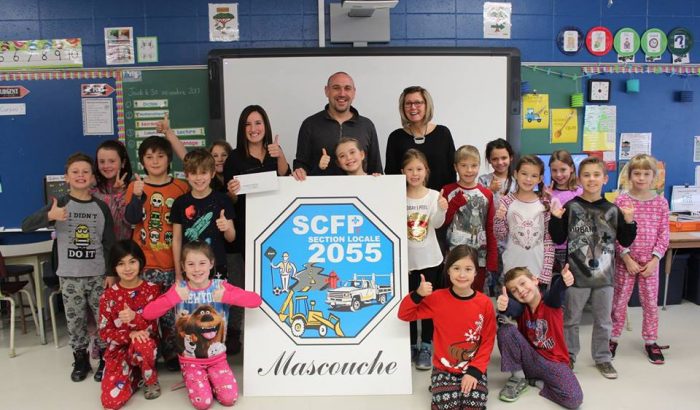 2018-03-21-Don-école-Mascouche-bleus L’environnement au service de la collectivité à Mascouche