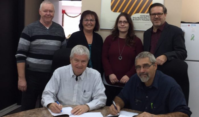 2018-11-19_Saint-Maurice Nouvelle convention collective signée à la Municipalité de Saint-Maurice